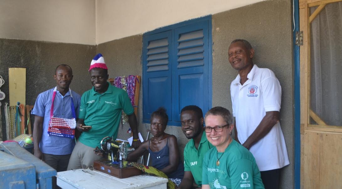 Projects Abroad interns work with a local textile business during our Micro-finance internship in Ghana. Interns meet with local business owners and gain micro-finance work experience in Ghana.